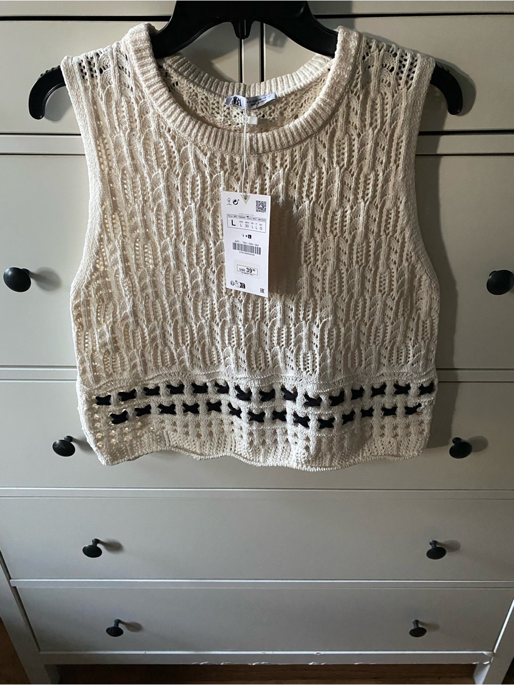 Zara Cream Cropped Knit Tank with Black Accent